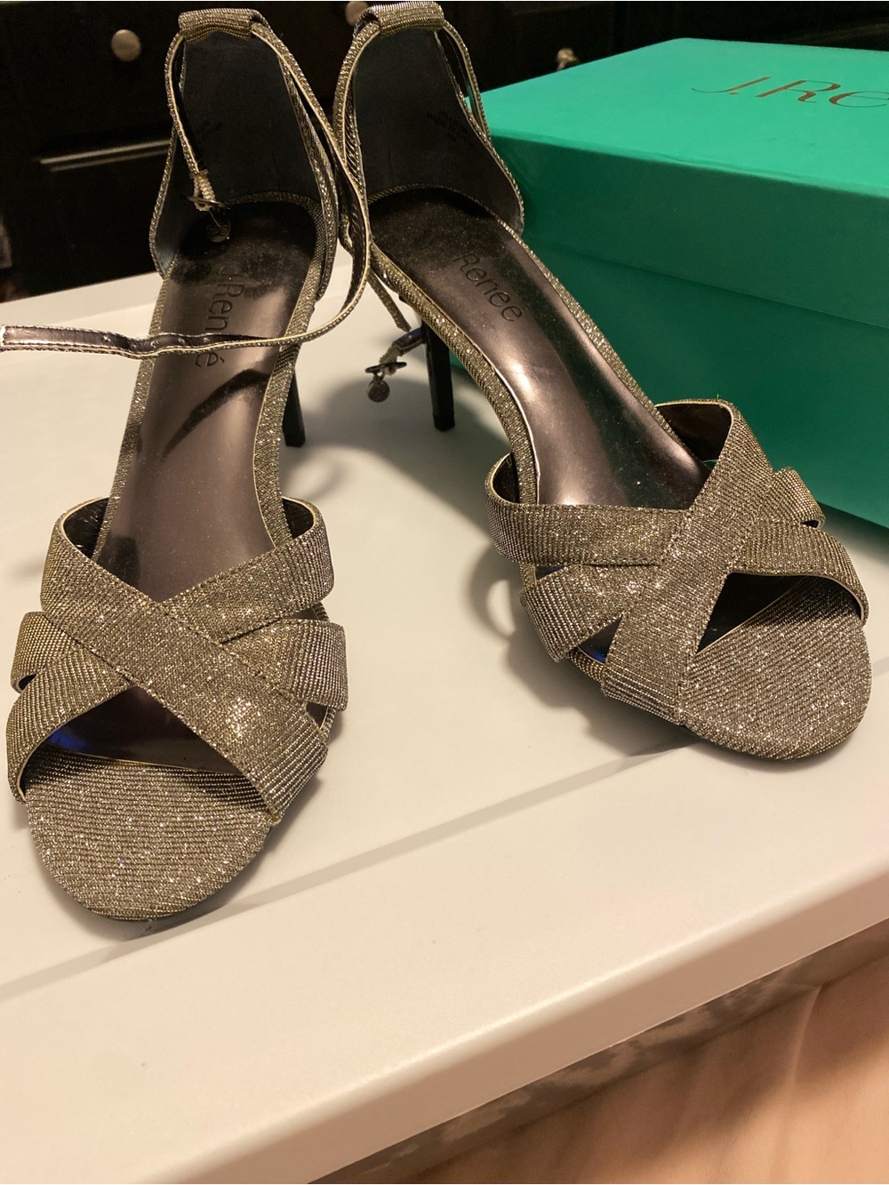 J.Renee Pewter Glitter Crisscross Ankle Strap Heels Size 9 Bridal Prom